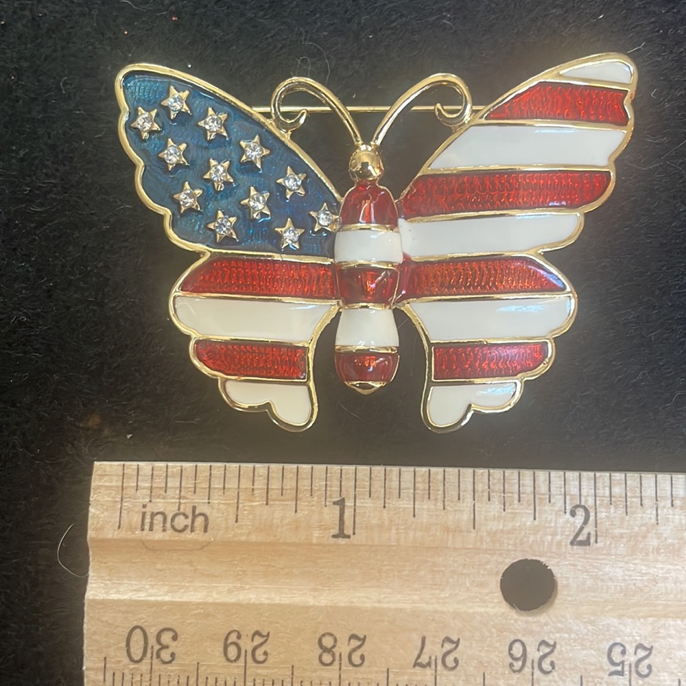Joan Rivers Patriotic American Flag Butterfly Brooch Pin - Picture 4 of 5